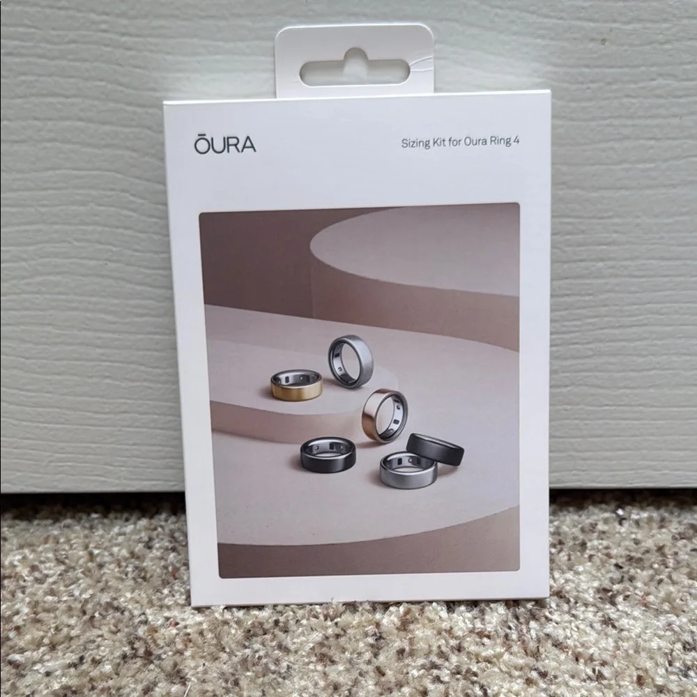 Oura Ring 4 Sizing Kit with Silver and Gold Options